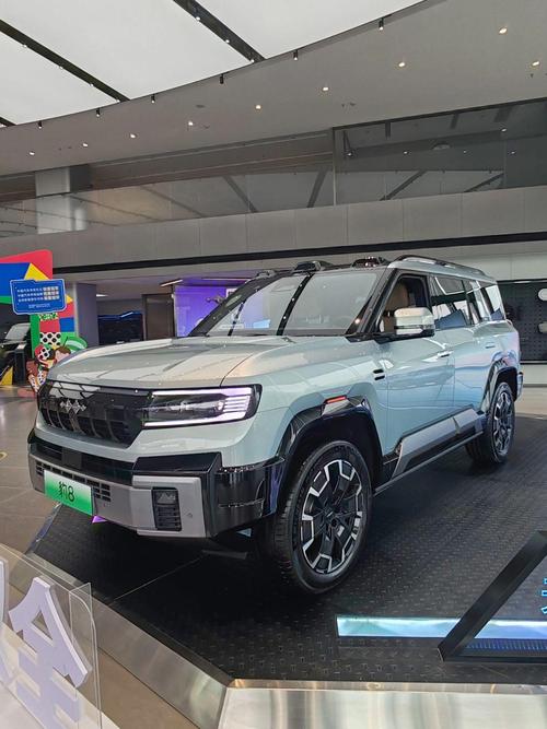 重庆315比亚迪方程豹硬派越野的爆款，英菲尼迪35周年与你共成长